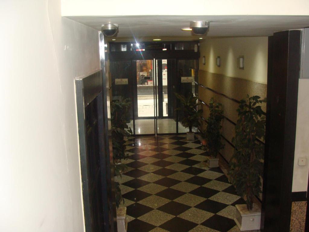 Inter Puerta Del Sol Pension Madrid Zimmer foto